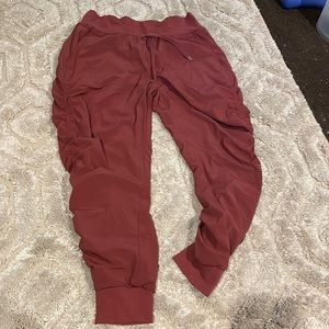 Size 6 ATHLETA lined Altitude pants